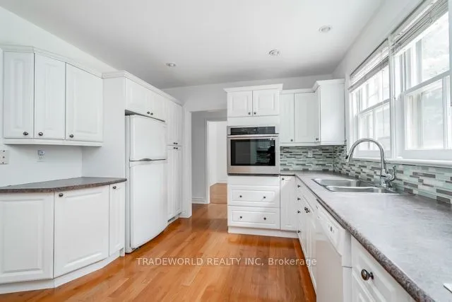 Additional image 12 of 133 Bannatyne Dr