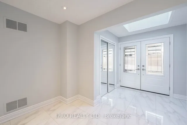 Additional image 3 of 111 Newton Dr