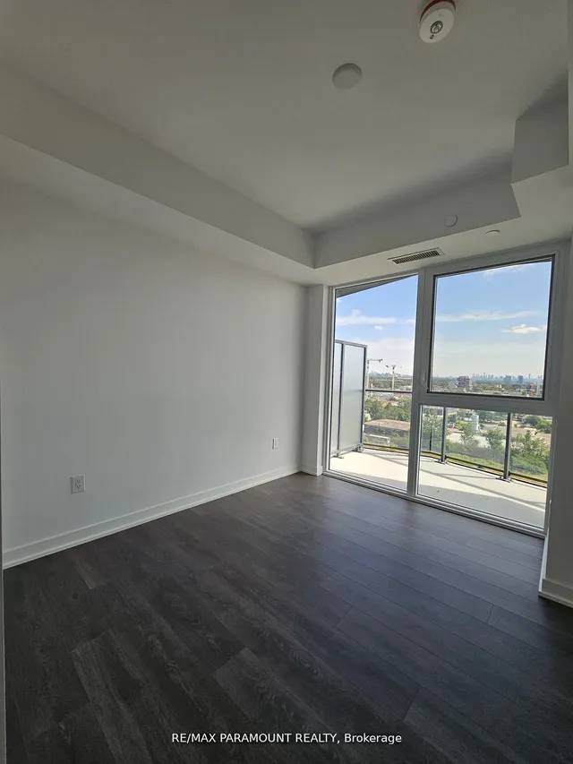 Additional image 3 of 36 Zorra St Unit 1008