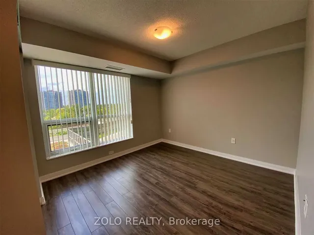 Additional image 7 of 275 Village Green Sq Unit 420