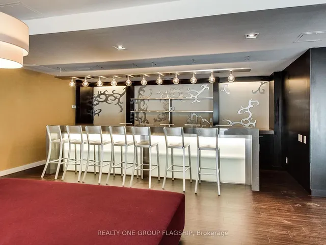 Additional image 34 of 5 Hanna Ave Unit 617