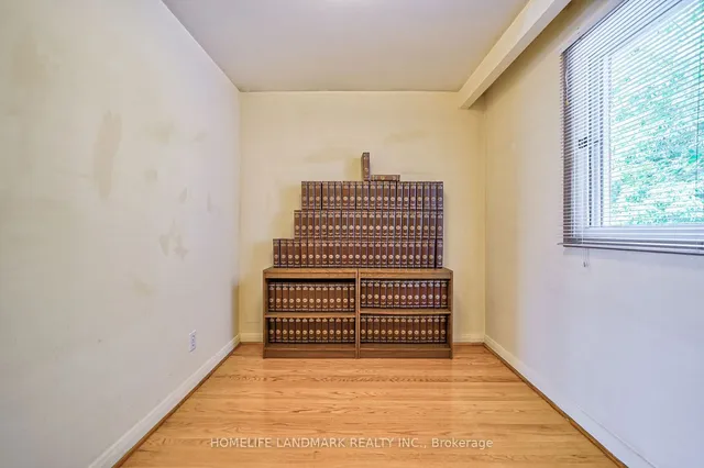 Additional image 23 of 796 Davenport Rd