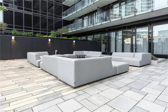 Additional image 22 of 4208 Dundas Street West Unit 315