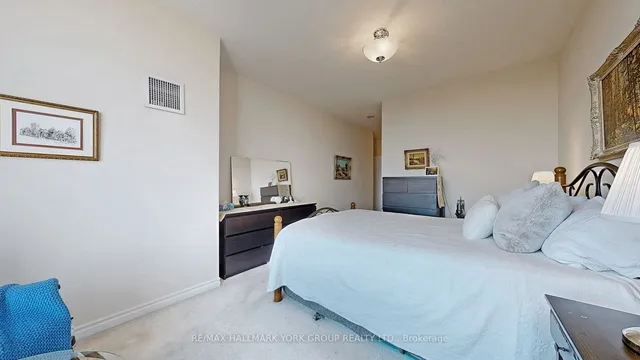 Additional image 20 of 1135 Royal York Rd Unit 603