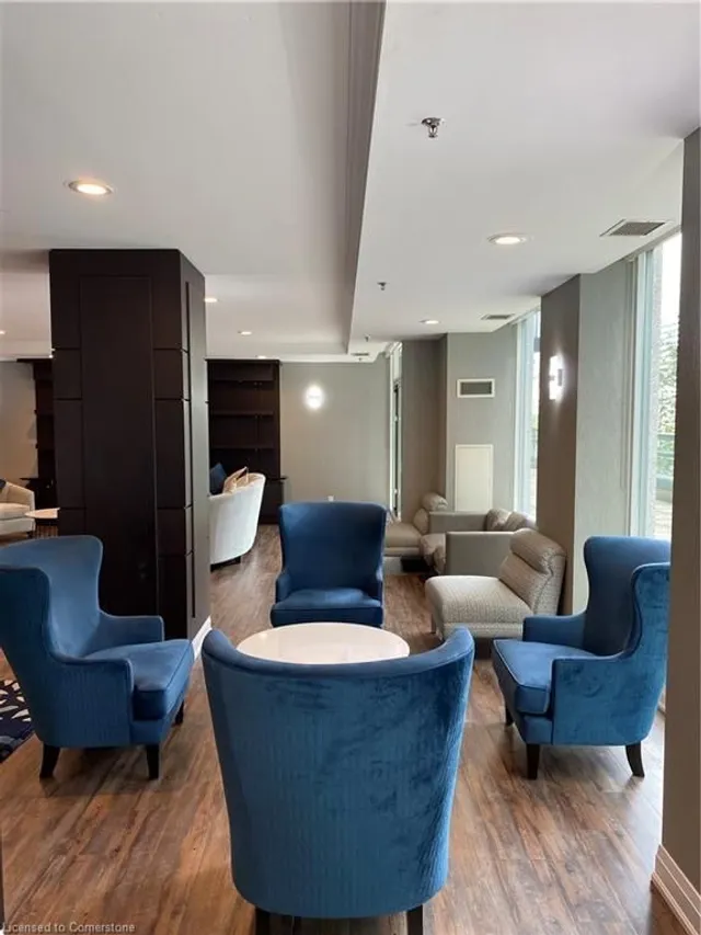Additional image 50 of 30 Grand Trunk Cres Unit 709