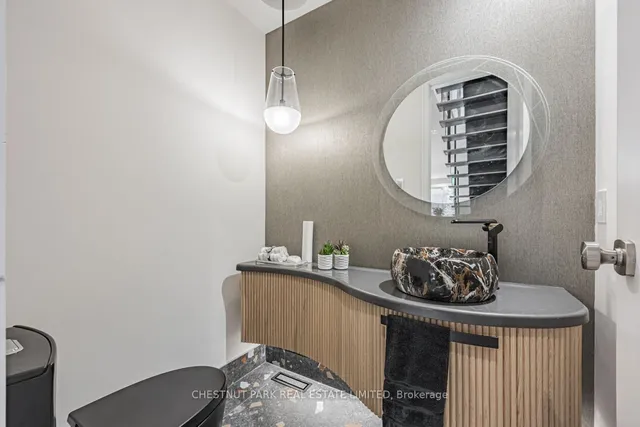 Additional image 16 of 93 Hanna Rd