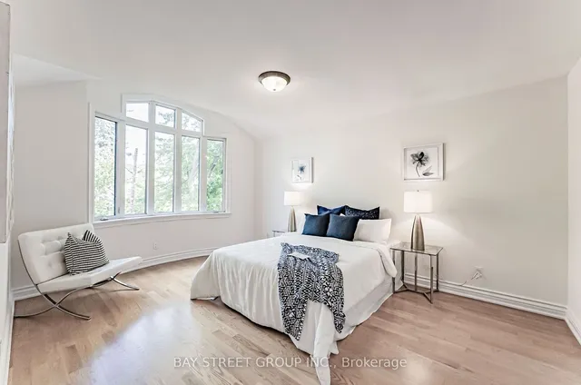 Additional image 28 of 171 Empress Ave