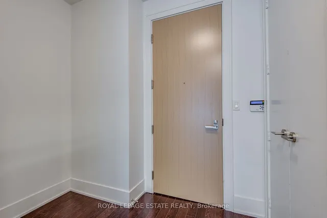 Additional image 3 of 39 Queens Quay Unit 329