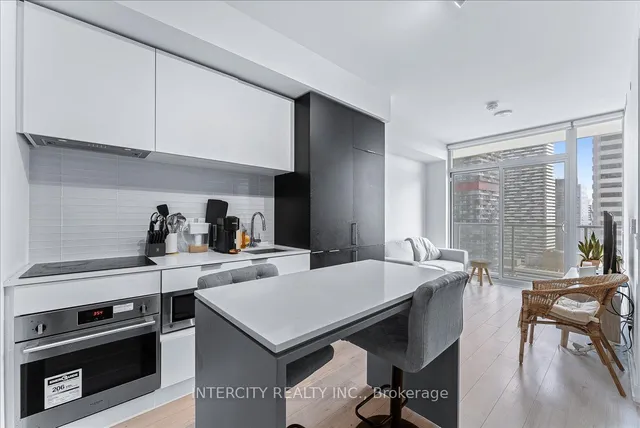 Additional image 7 of 33 Helendale Ave Unit 1908