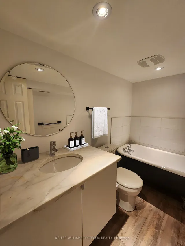 Additional image 13 of 1427 Lansdowne Ave