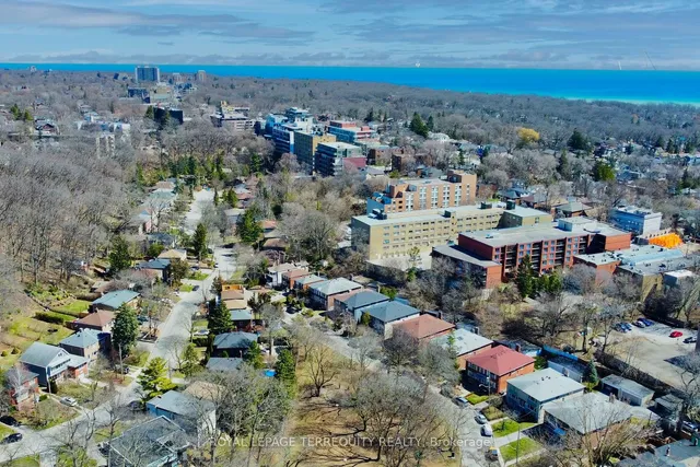 Additional image 40 of 29 Love Cres