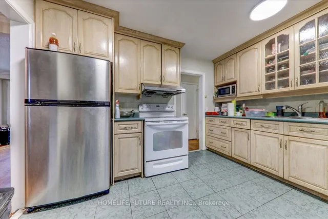 Additional image 9 of 8 Bonacres Ave