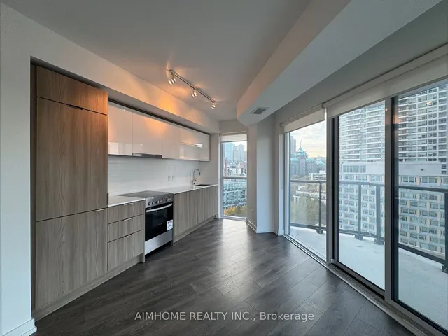 Additional image 3 of 159 Wellesley St Unit 1203