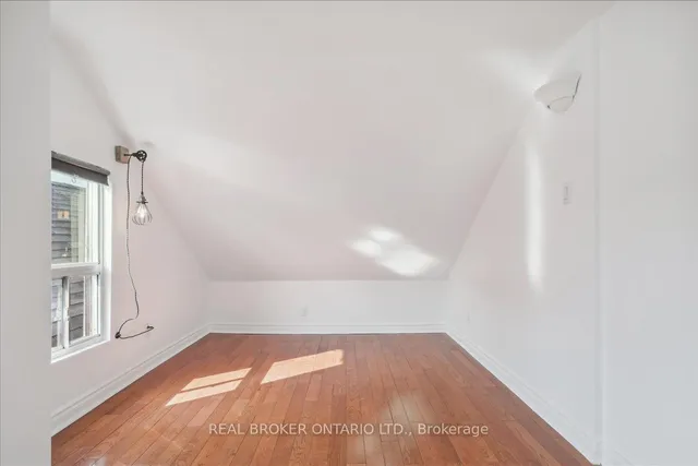 Additional image 19 of 134 Jones Ave