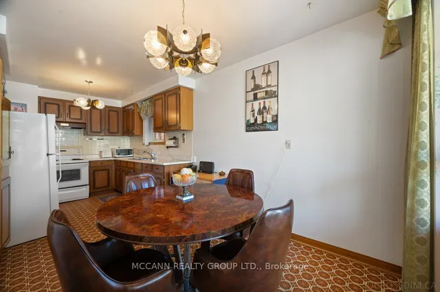 Additional image 14 of 403 Melrose Ave