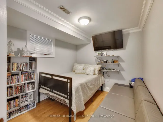 Additional image 28 of 26 Dynevor Rd