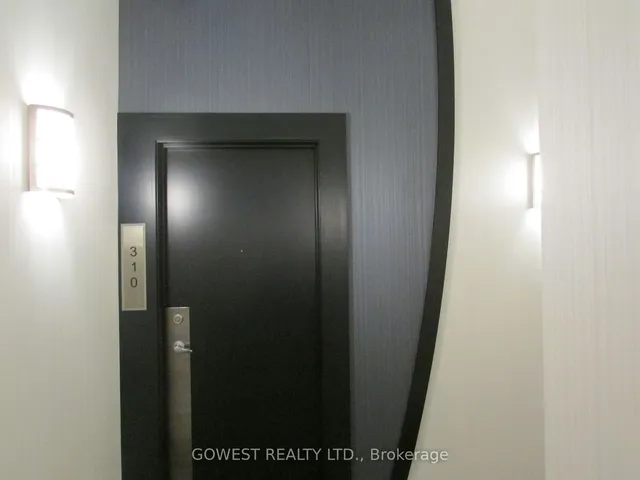 Additional image 10 of 410 Queens Quay Unit 310