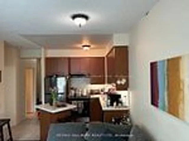 Additional image 7 of 1121 Bay St Unit 505