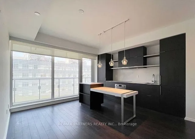Additional image 3 of 197 Yonge St Unit 1704