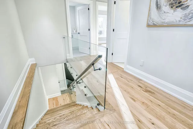 Additional image 13 of 37 Radlett Ave