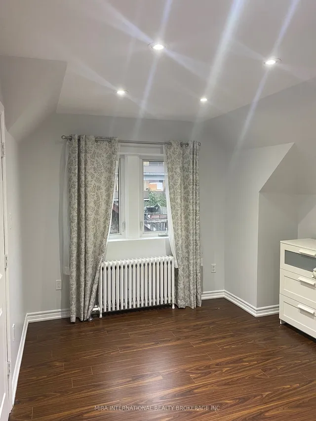 Additional image 23 of 11 Laxton Ave