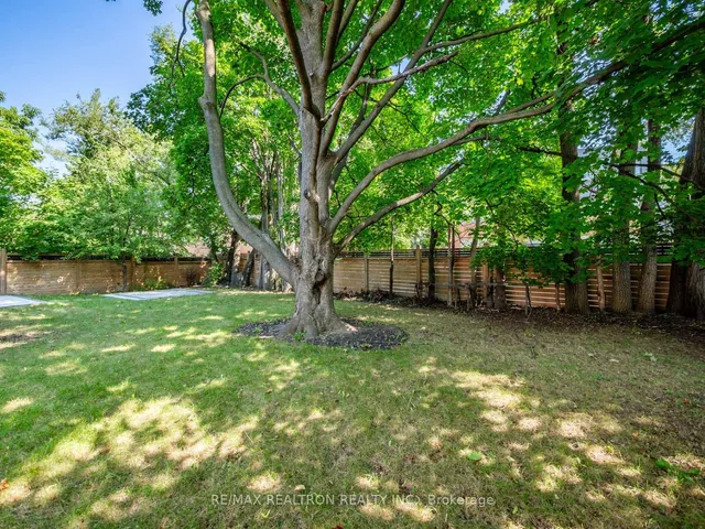 Additional image 20 of 91 Brucewood Cres