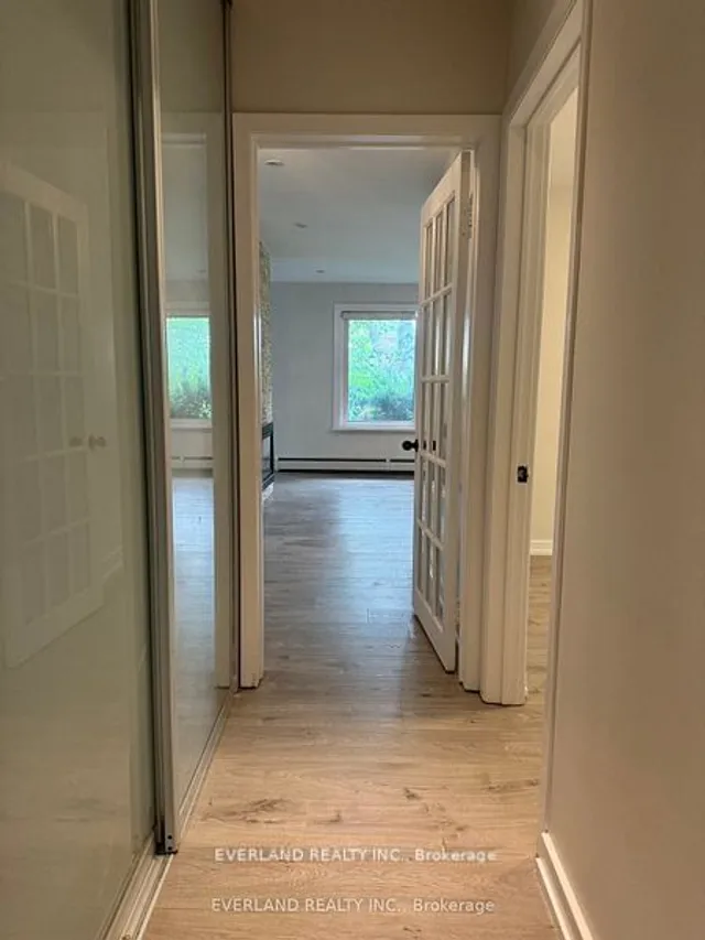 Additional image 10 of 98 Rathburn Rd