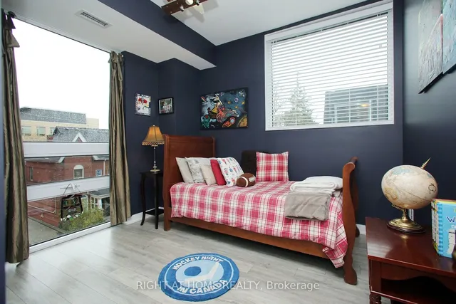 Additional image 19 of 106 Dovercourt Rd Unit 320