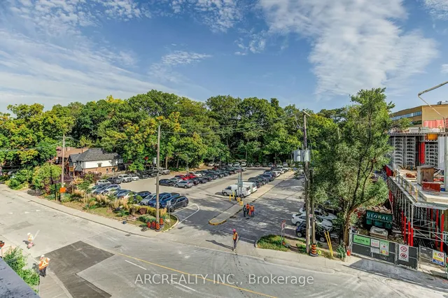 Additional image 30 of 1 Old Mill Dr Unit 306