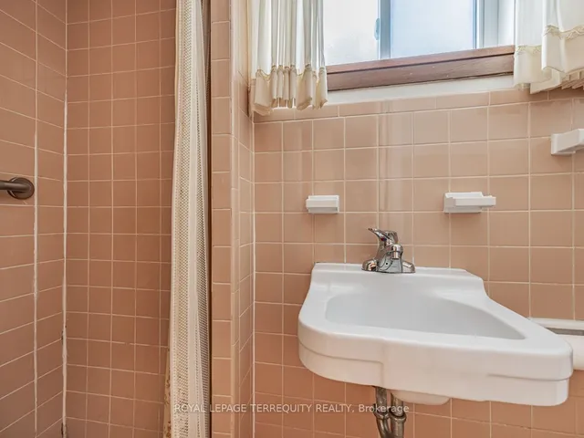 Additional image 23 of 7 Everglades Dr