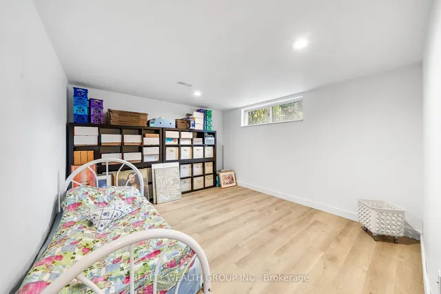 Additional image 26 of 5 Pynford Cres