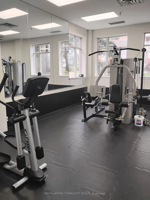 Additional image 21 of 410 Mclevin Ave Unit 1407