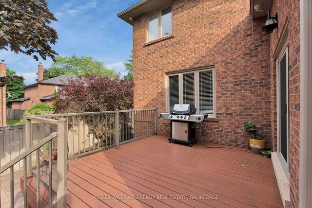 Additional image 37 of 36 Evenwood Ave