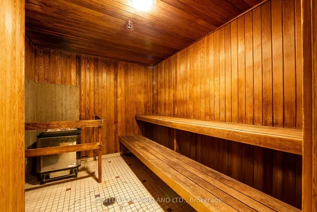 Additional image 25 of 942 Yonge St Unit 506