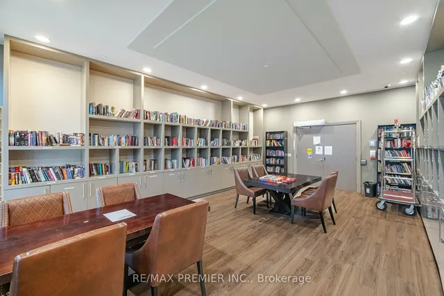 Additional image 32 of 35 Saranac Blvd Unit 329