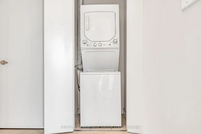 Additional image 23 of 159 Dundas St Unit 3106