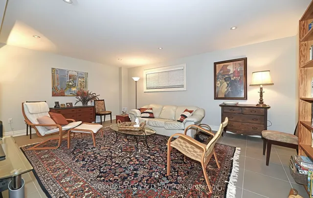 Additional image 34 of 8 Brynhurst Crt