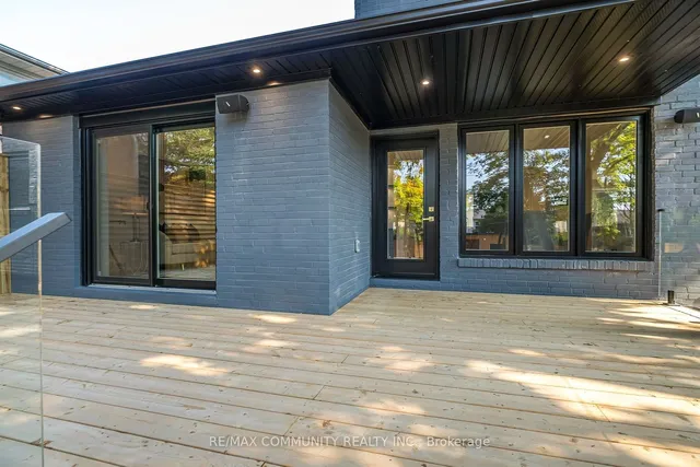 Additional image 30 of 30 Kellythorne Dr