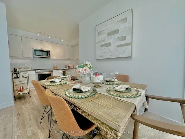 Additional image 19 of 621 Sheppard Ave Unit 221