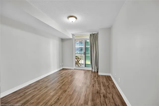 Additional image 29 of 30 Grand Trunk Cres Unit 709