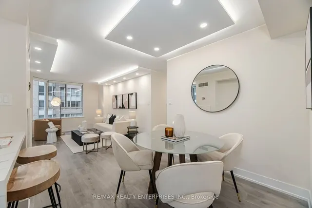 Additional image 9 of 717 Bay St Unit 701