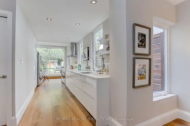 Additional image 14 of 14 Marion St