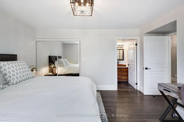 Additional image 16 of 1733 Queen St Unit 220