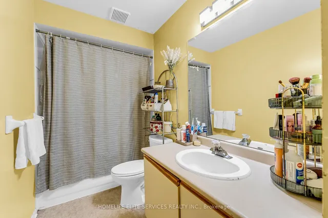 Additional image 33 of 15 Lenthall Ave