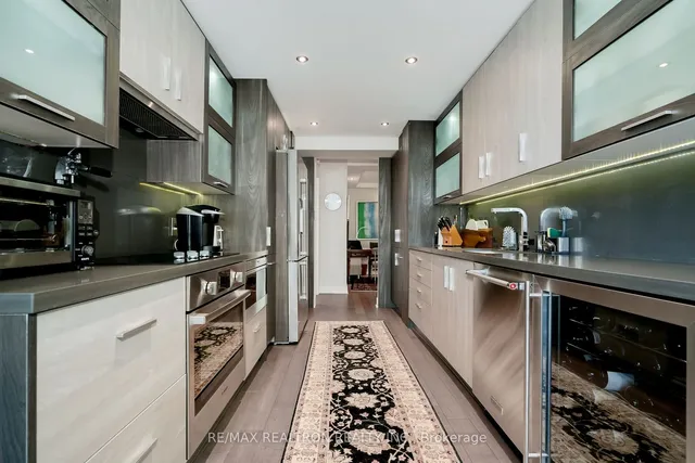 Additional image 4 of 3800 Yonge St Unit 420