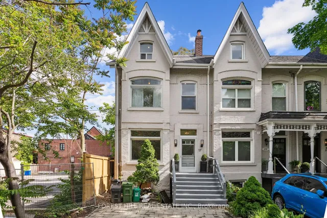 Primary image of 17 Marlborough Ave
