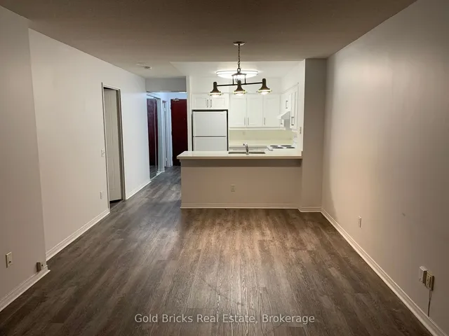 Additional image 3 of 750 Bay St Unit 2009