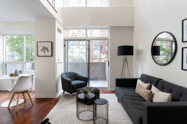 Additional image 10 of 800 King St Unit 210