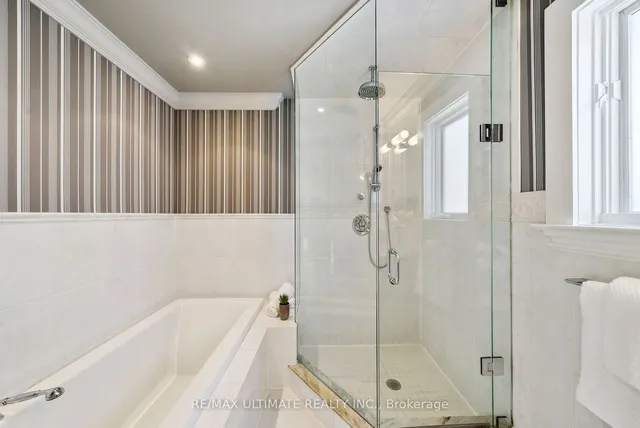 Additional image 25 of 578 Spadina Ave Unit 5