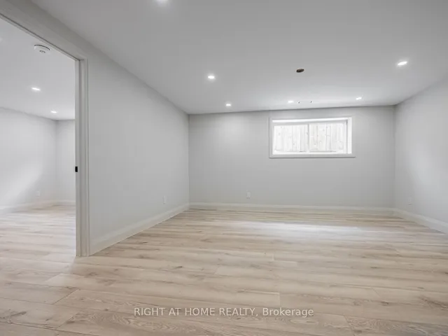 Additional image 30 of 227 Renforth Dr